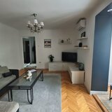 Piata Romana, langa metrou, ap 2 camere recent renovat mobilat, utilat